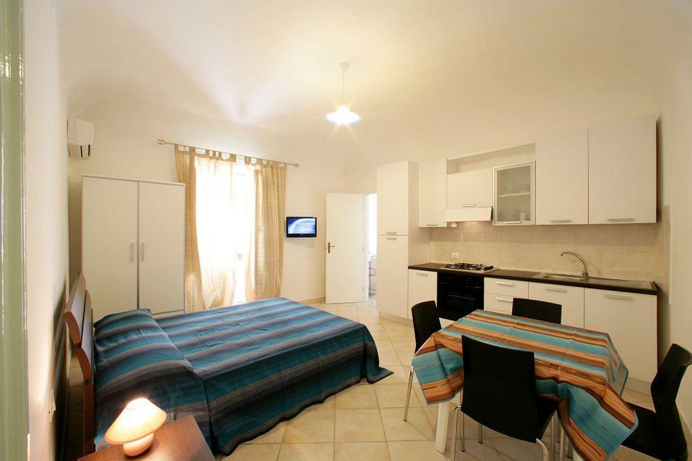 Mansarda Con Terrazzo Apartment Trapani Ngoại thất bức ảnh