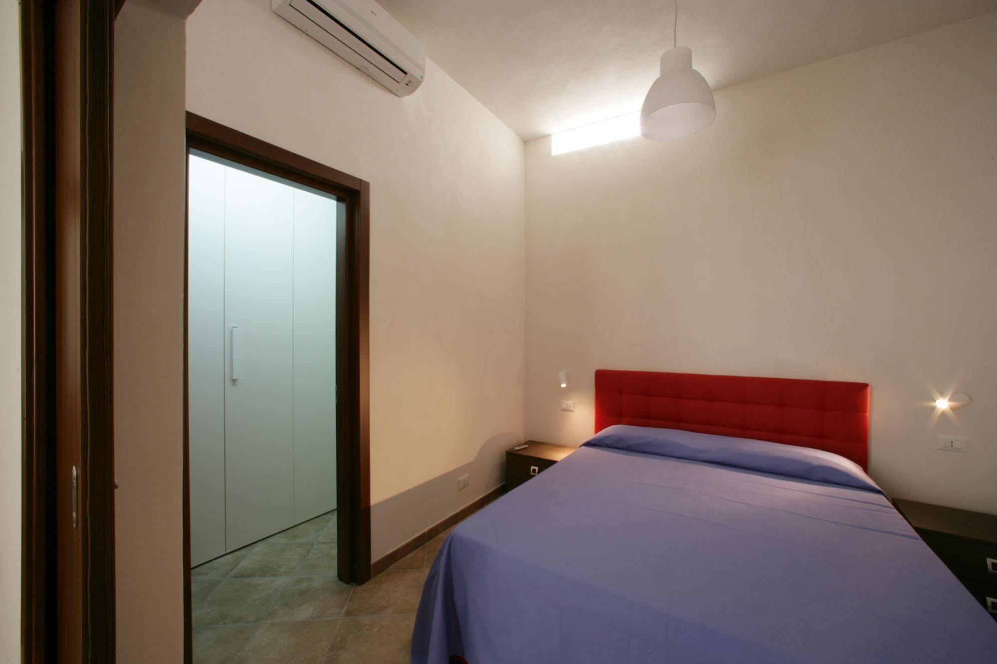 Mansarda Con Terrazzo Apartment Trapani Ngoại thất bức ảnh