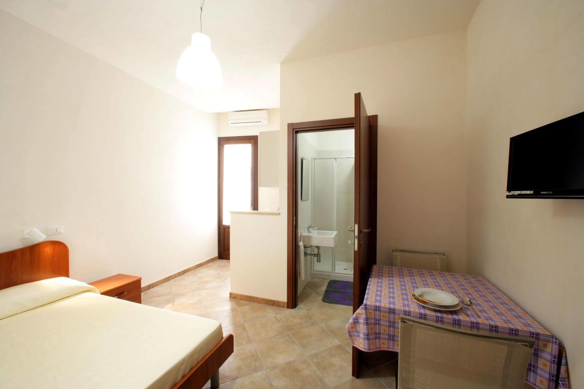 Mansarda Con Terrazzo Apartment Trapani Ngoại thất bức ảnh